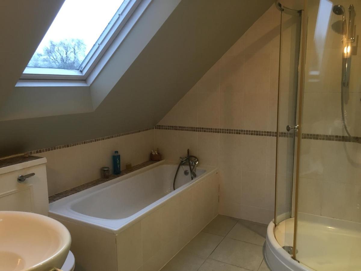 צ'יצ'סטר 5 Charlton Mill Way B&B מראה חיצוני תמונה